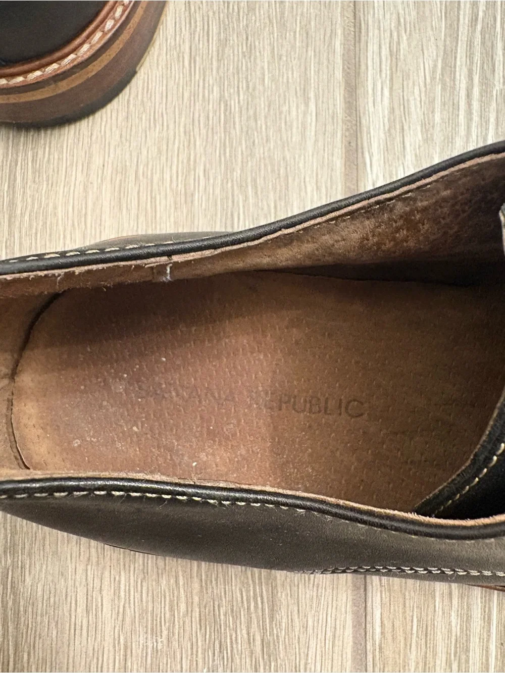 Banana Republic Black Leather Brogue Derby Shoes